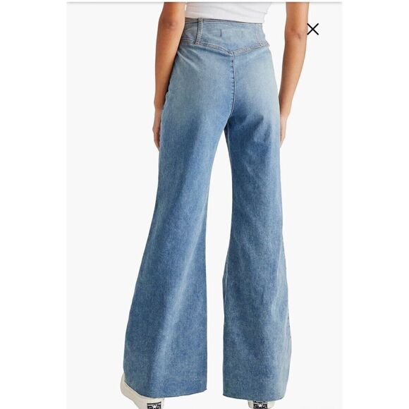Free People sz 30 CRVY Wild Honey High Rise Flare Bells Jeans NWT Stretch Blue - Picture 3 of 10
